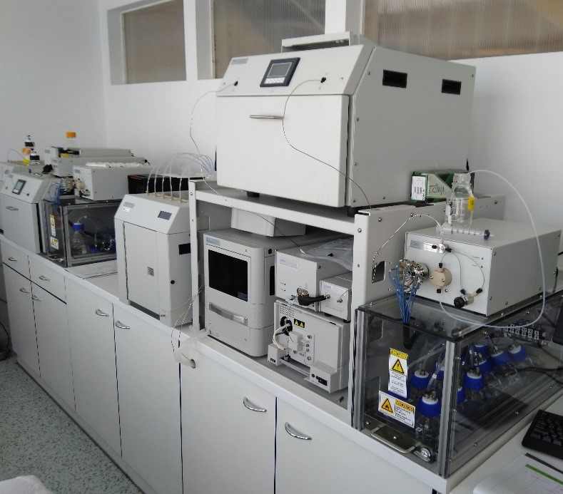 supercritical fluid extraction laboratory equipment